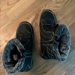 ❤️ 7 for 20 ❤️ Faux Fur-Lined Winter Boots sz 8